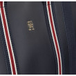 Tmavomodrá kabelka Tommy Hilfiger Tmavomodrá kabelka Tommy Hilfiger