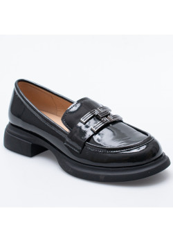 ČIERNE LESKLÉ KOŽENÉ ELEGANTNÉ MOKASÍNY