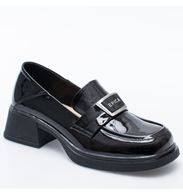 ČIERNE LESKLÉ KOŽENÉ ELEGANTNÉ MOKASÍNY NA PODPATKU ČIERNE LESKLÉ KOŽENÉ ELEGANTNÉ MOKASÍNY NA PODPATKU